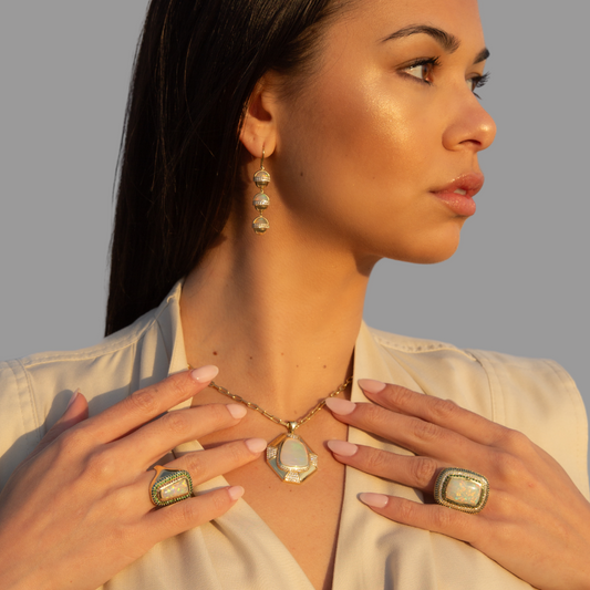 18K Yellow Gold White Opal Center Setting With Diamonds w/ Paperclip Chain Necklace